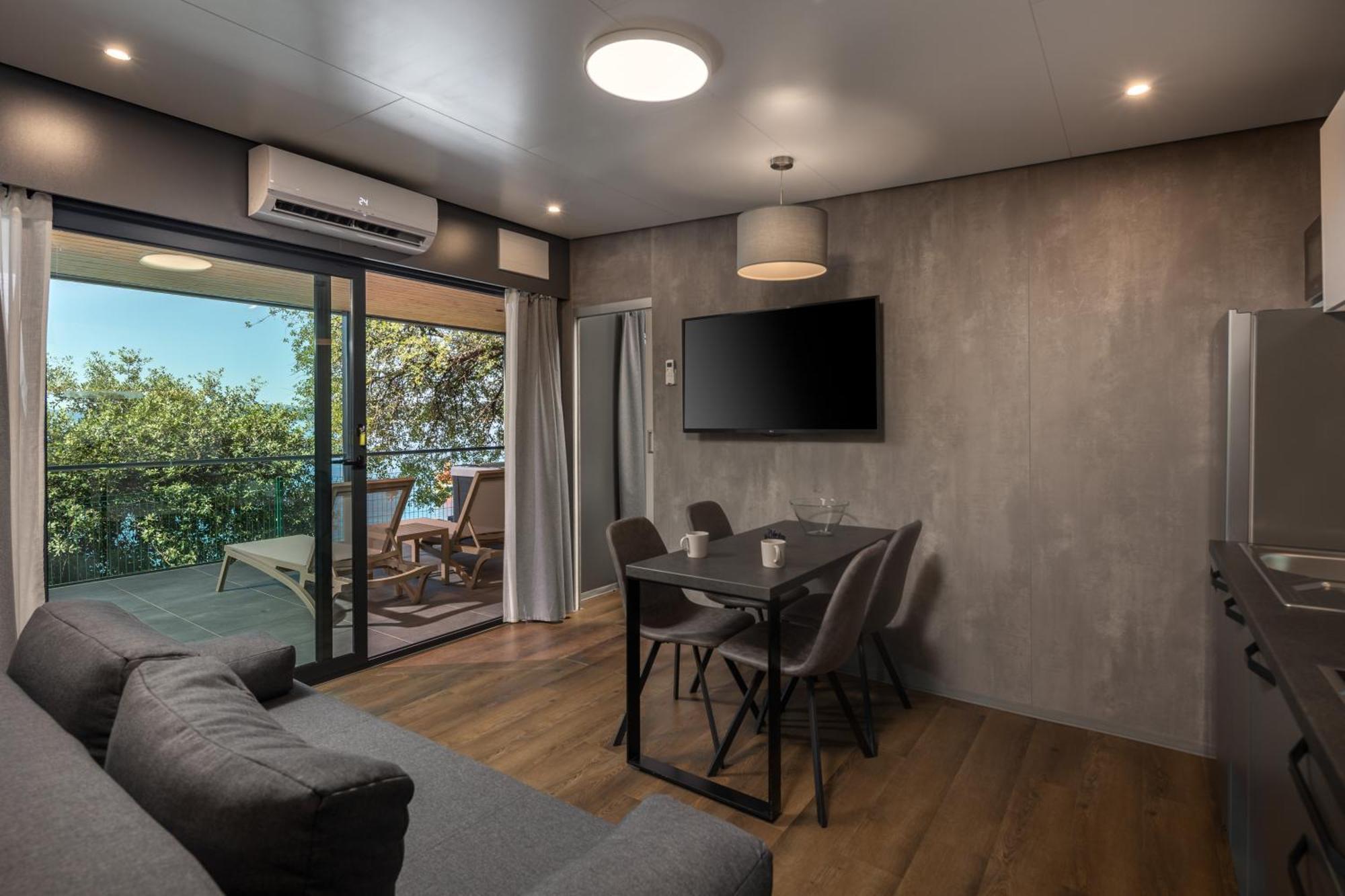Adrialux Camping Mobile Homes 塞尔瑟 外观 照片